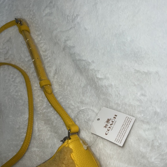 Coach Shearling Small Rhyder Pochette - Picture 3 of 9